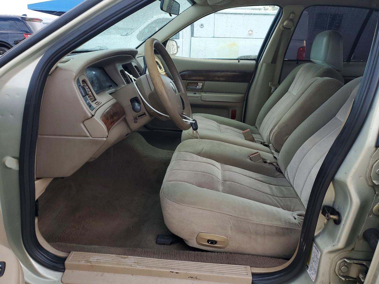 2005 MERCURY GRMARQUIS