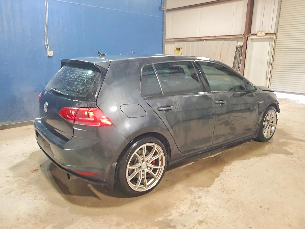 2017 VOLKSWAGEN GTI