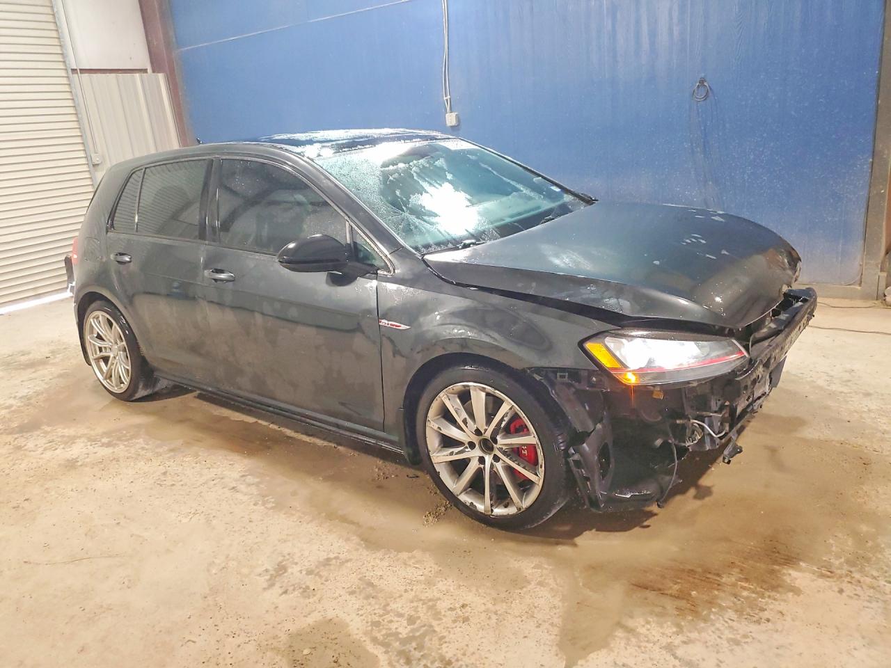 2017 VOLKSWAGEN GTI
