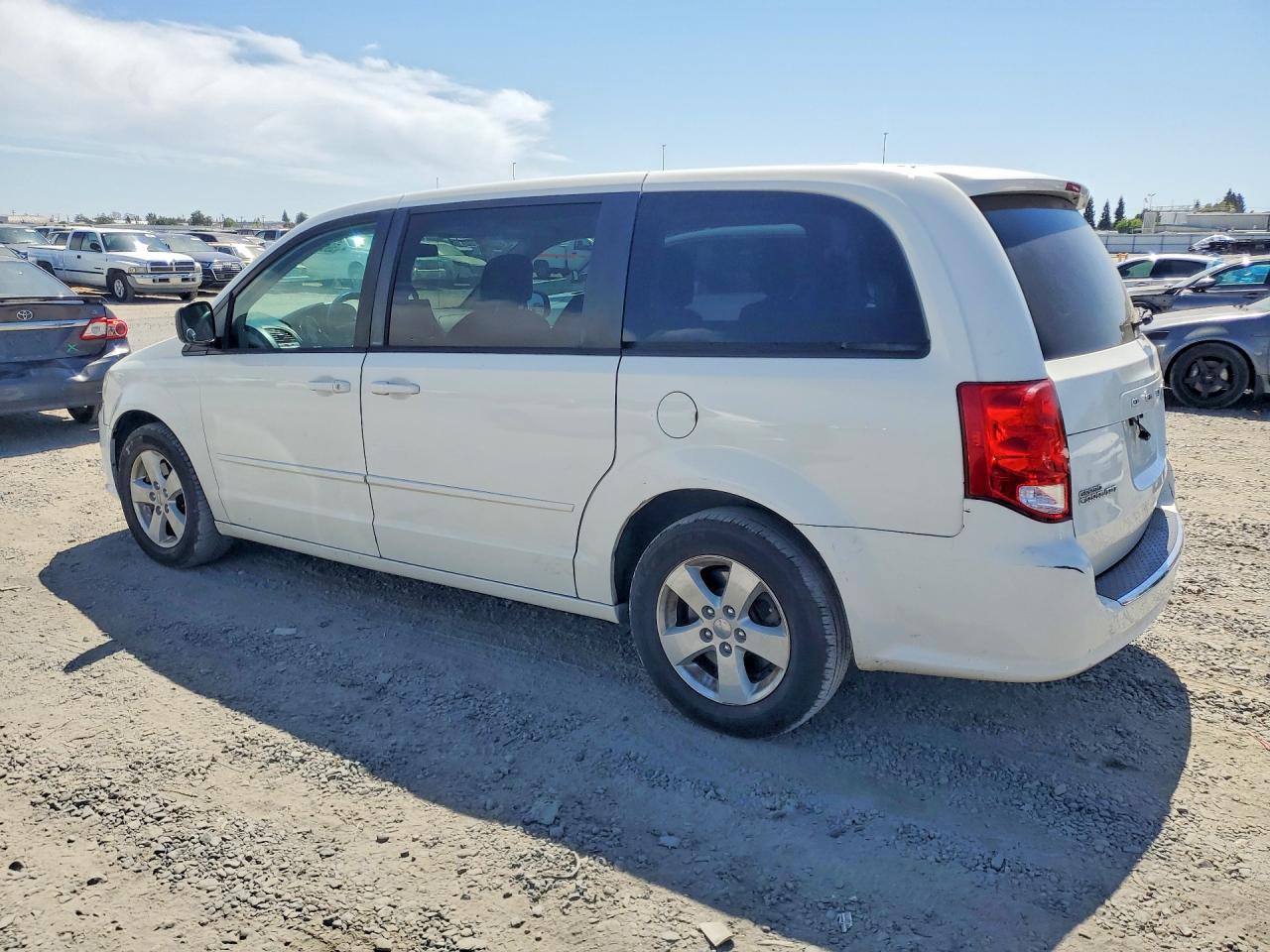 2013 DODGE CARAVAN