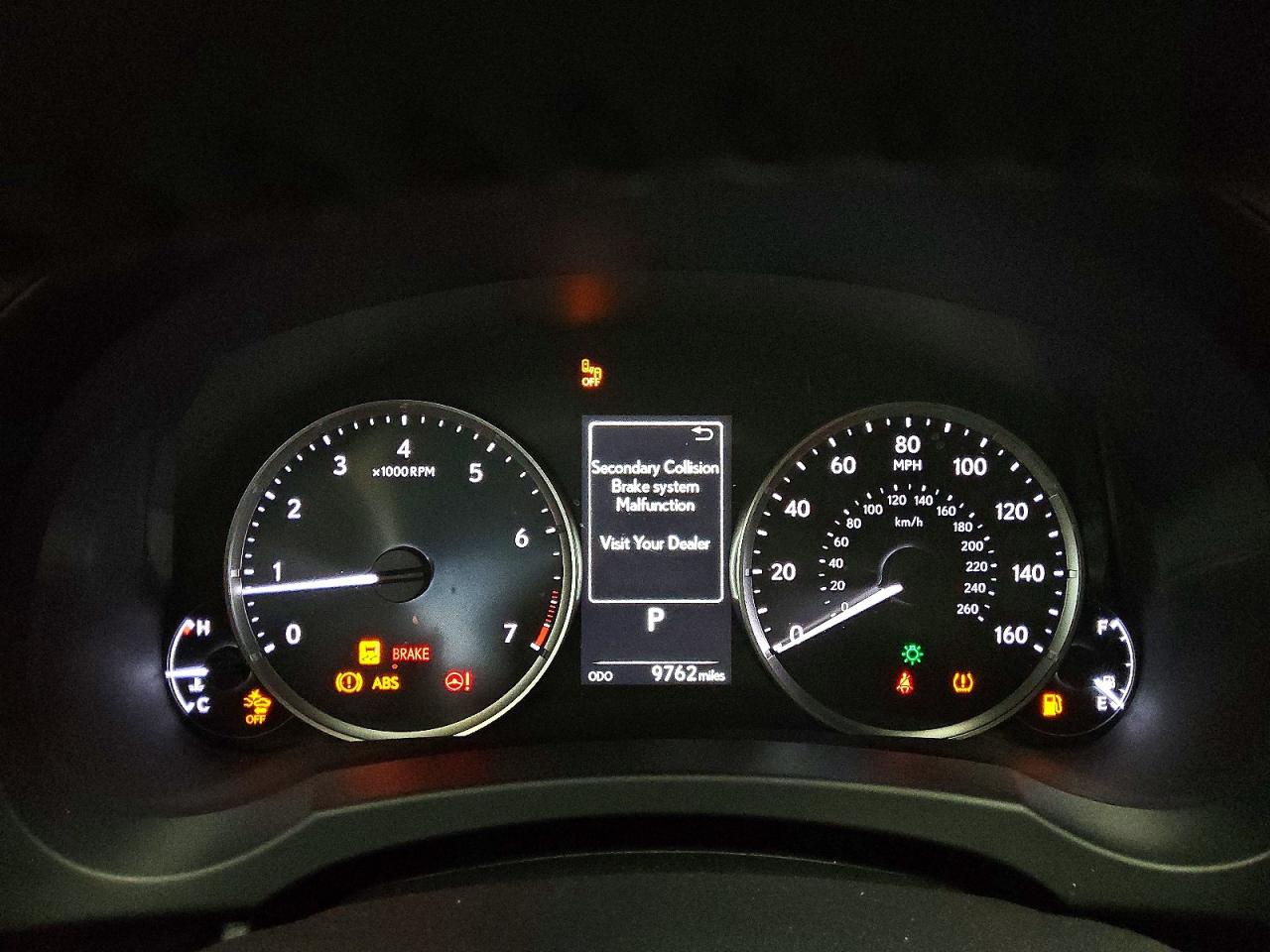 2025 LEXUS IS