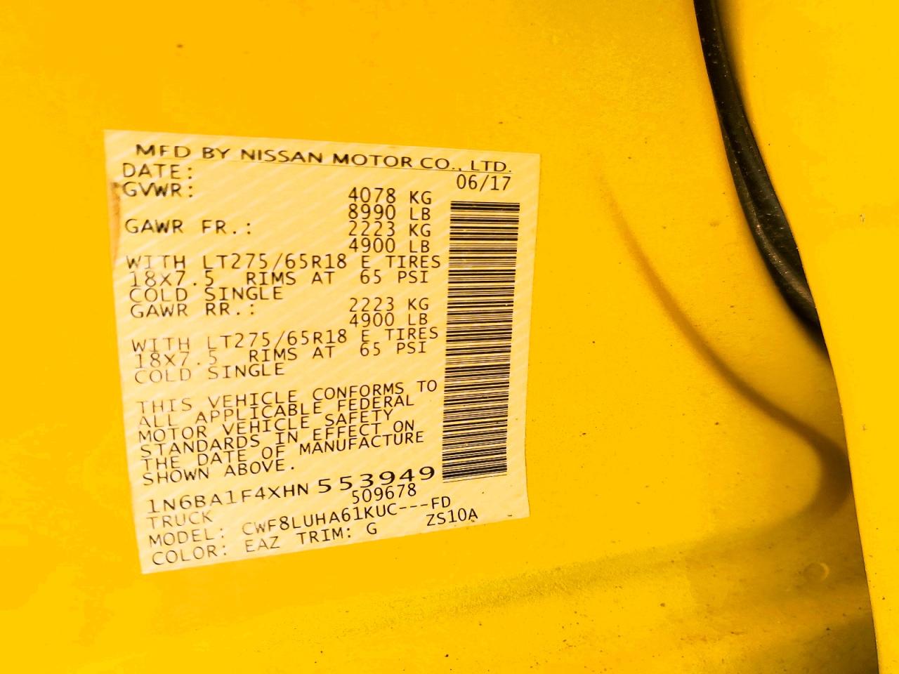 2017 NISSAN TITAN