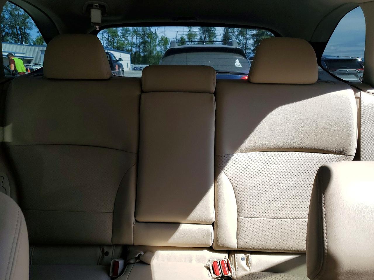 2015 SUBARU OUTBACK
