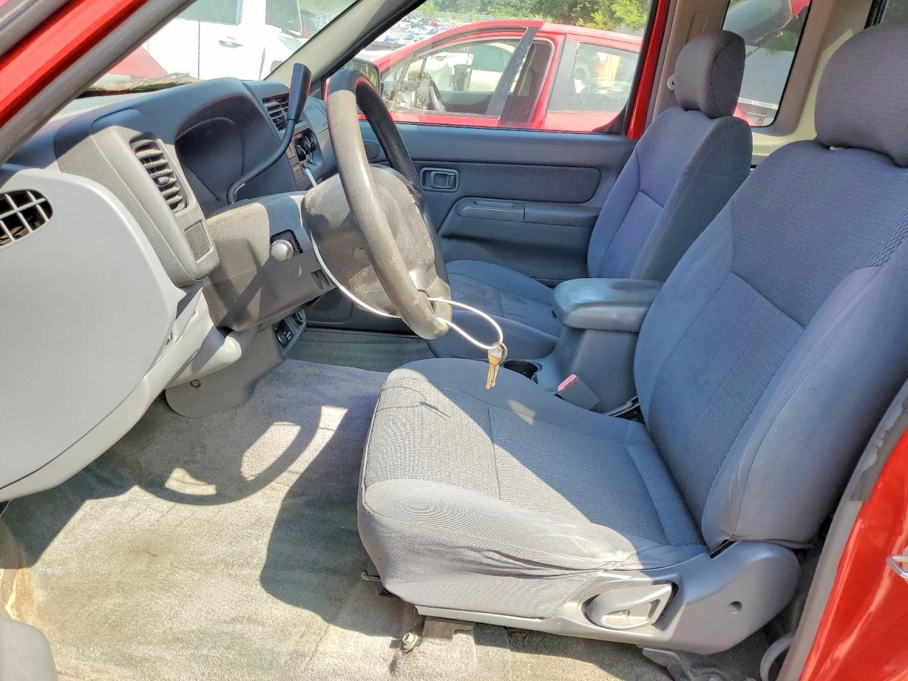 2001 NISSAN FRONTIER