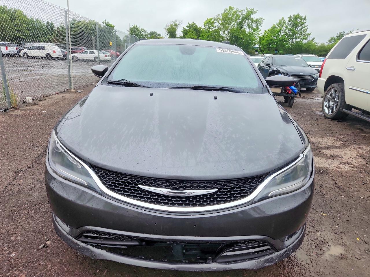 2016 CHRYSLER 200