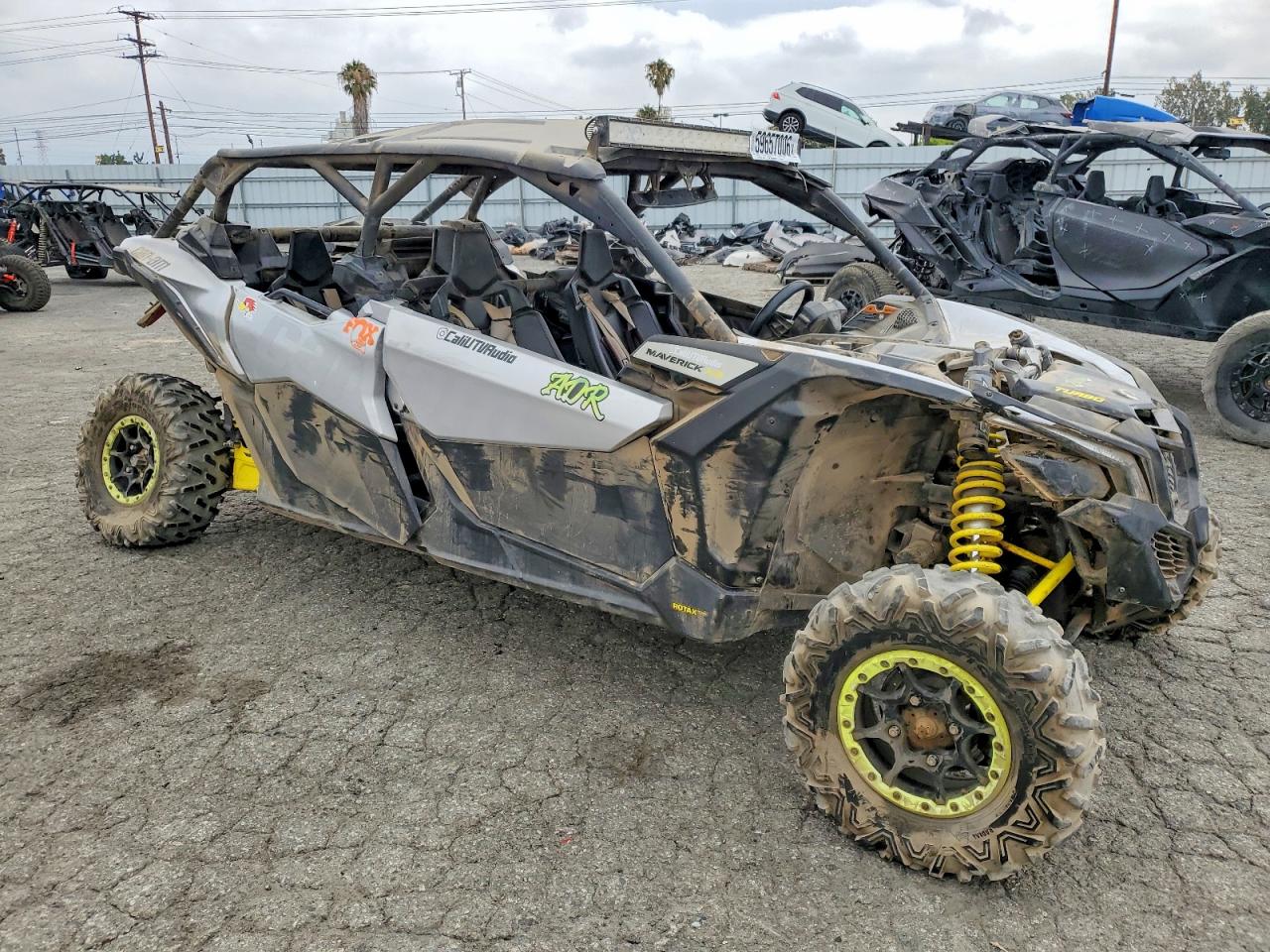 2018 CAN-AM SIDEBYSIDE