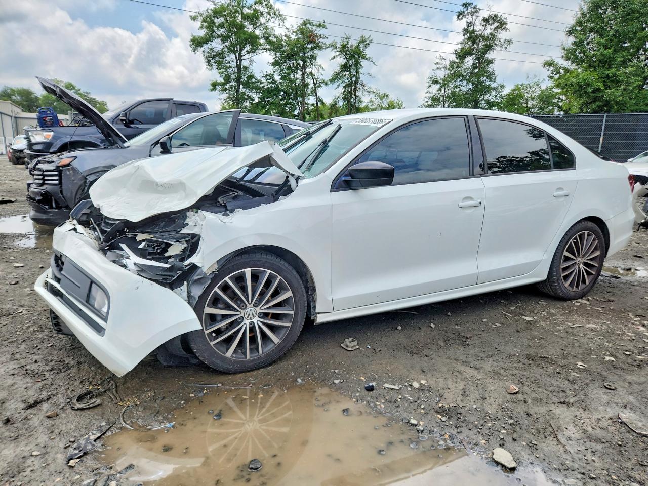 2016 VOLKSWAGEN JETTA