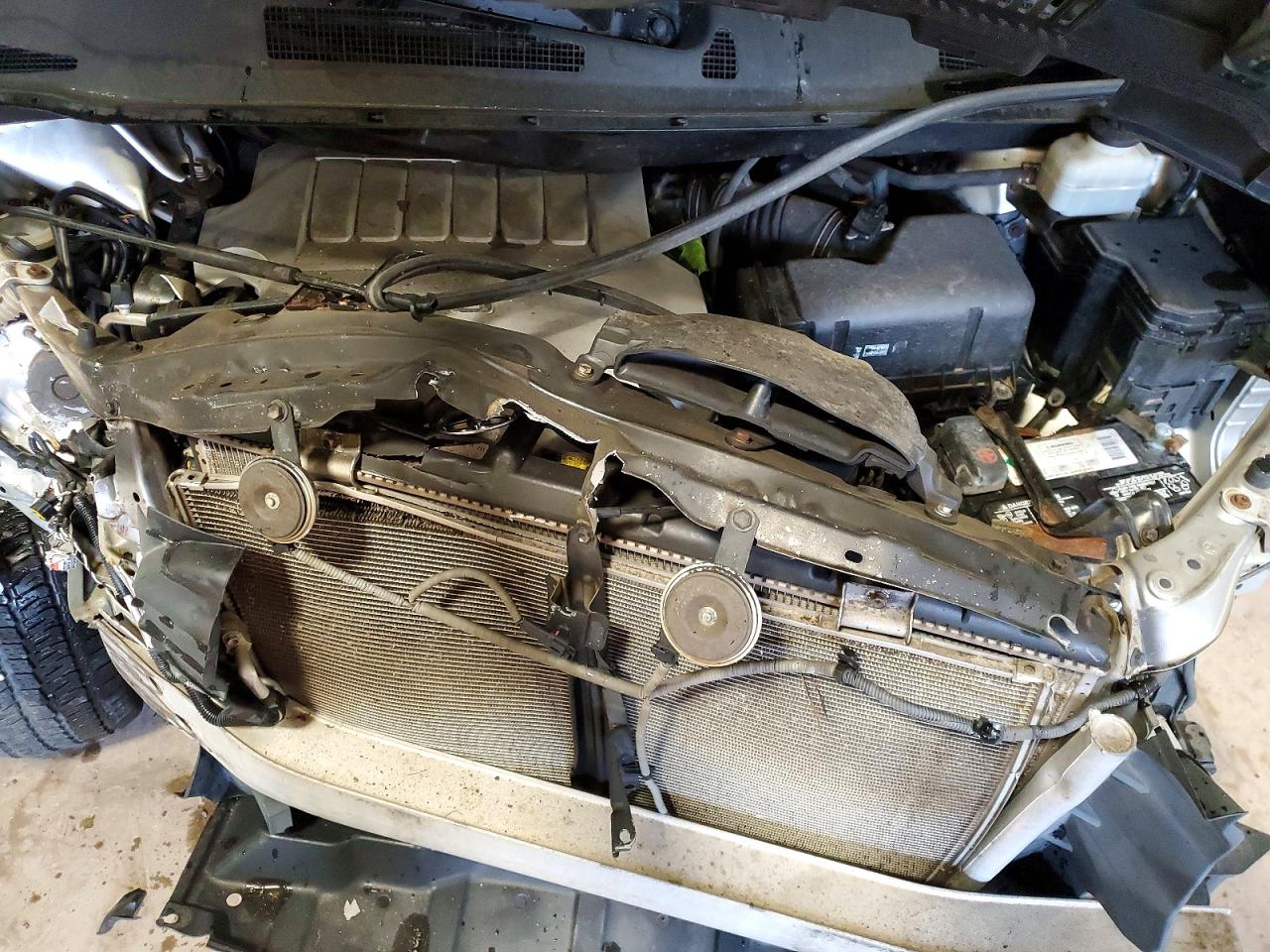 2011 TOYOTA HIGHLANDER