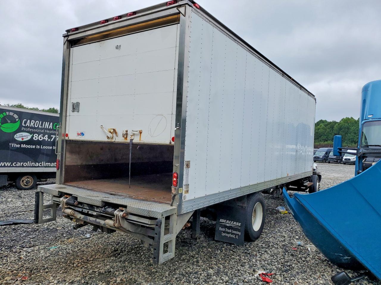 2019 INTERNATIONAL 4000 SERIE