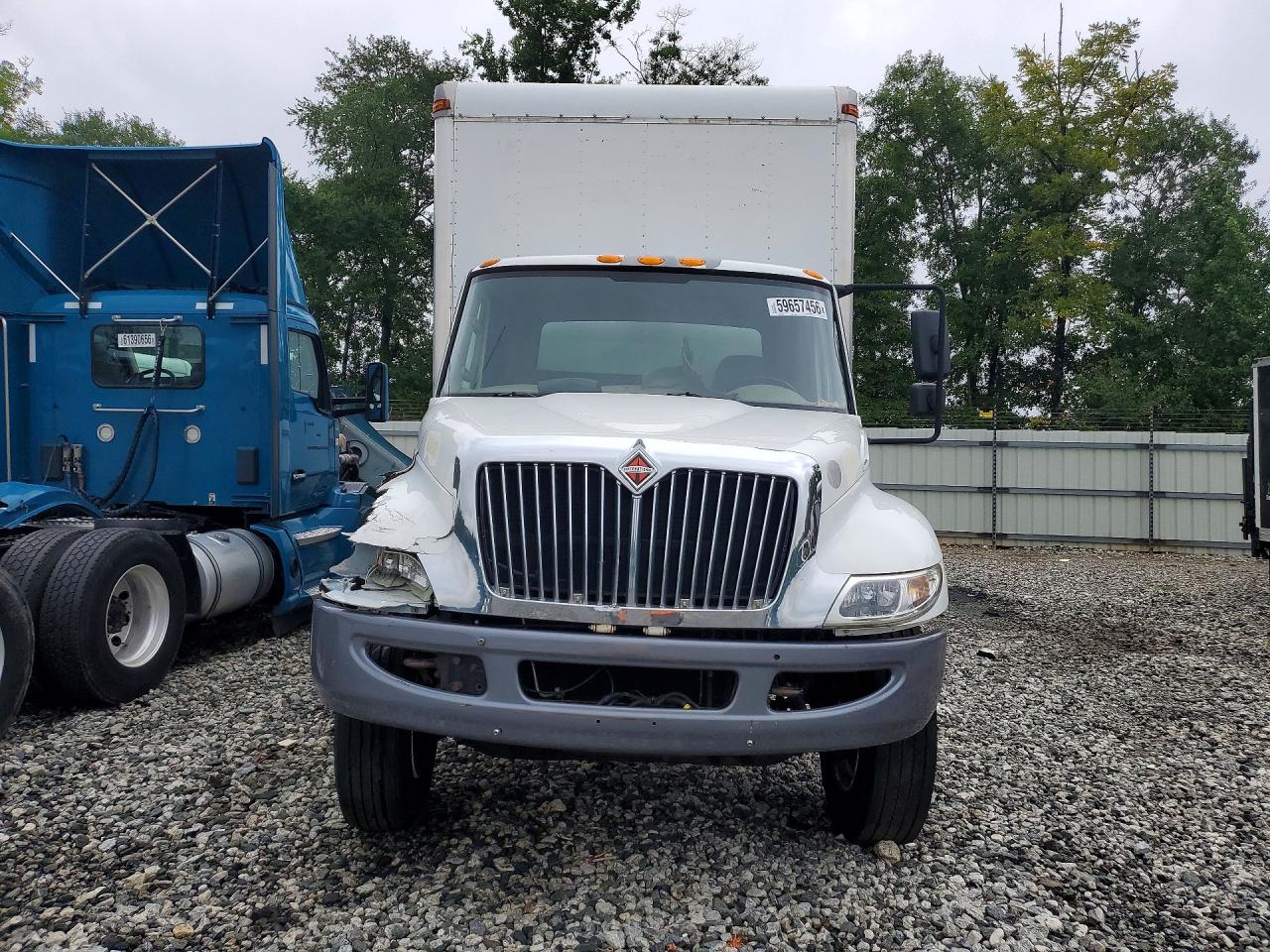 2019 INTERNATIONAL 4000 SERIE