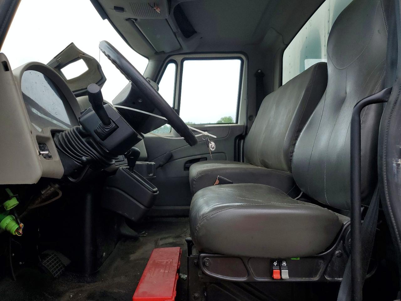 2019 INTERNATIONAL 4000 SERIE