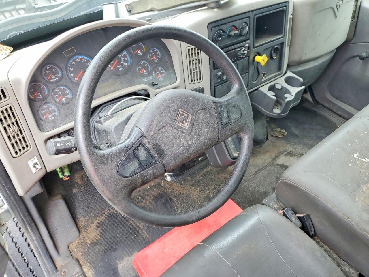 2019 INTERNATIONAL 4000 SERIE