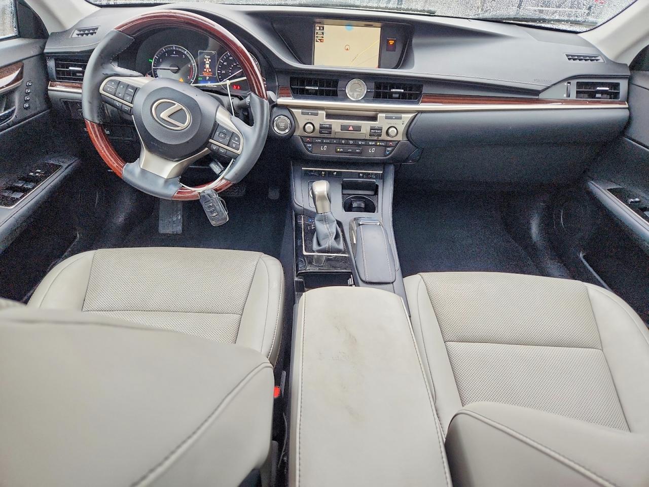 2017 LEXUS ES350