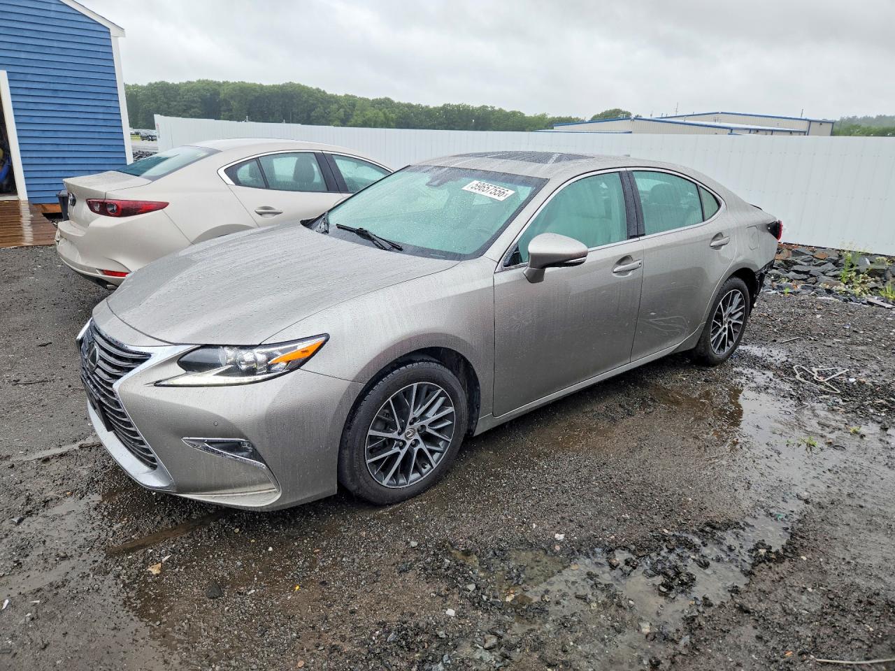 2017 LEXUS ES350