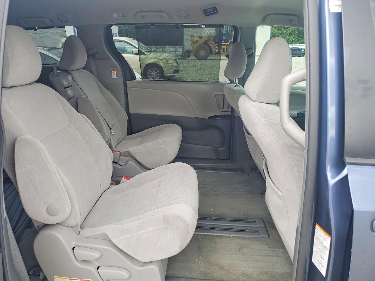2015 TOYOTA SIENNA