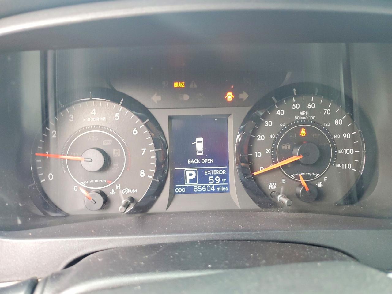 2015 TOYOTA SIENNA