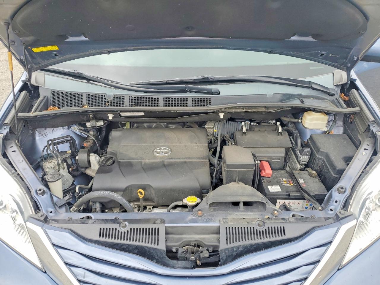 2015 TOYOTA SIENNA