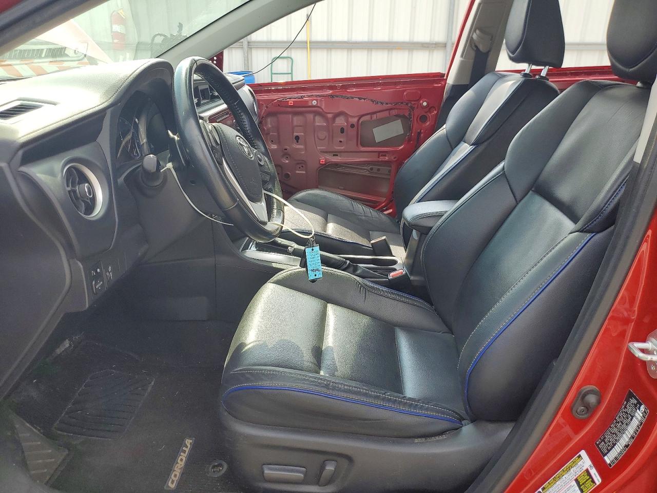 2019 TOYOTA COROLLA