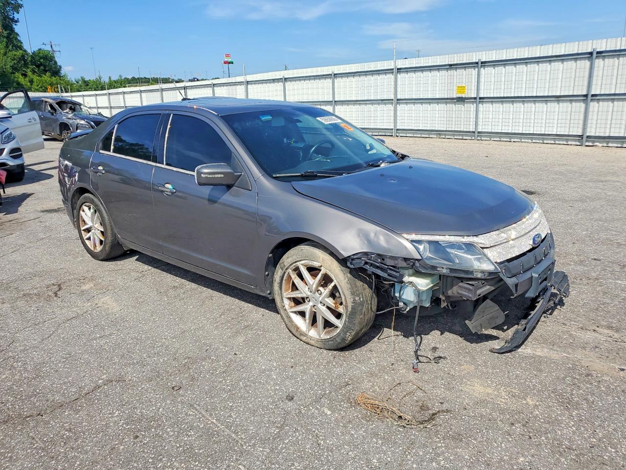 2011 FORD FUSION