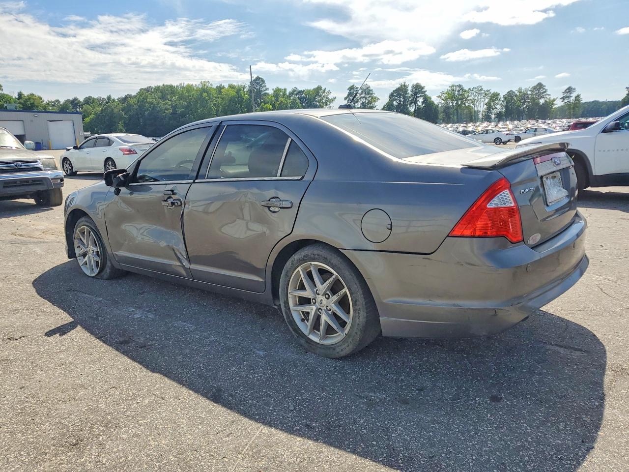 2011 FORD FUSION