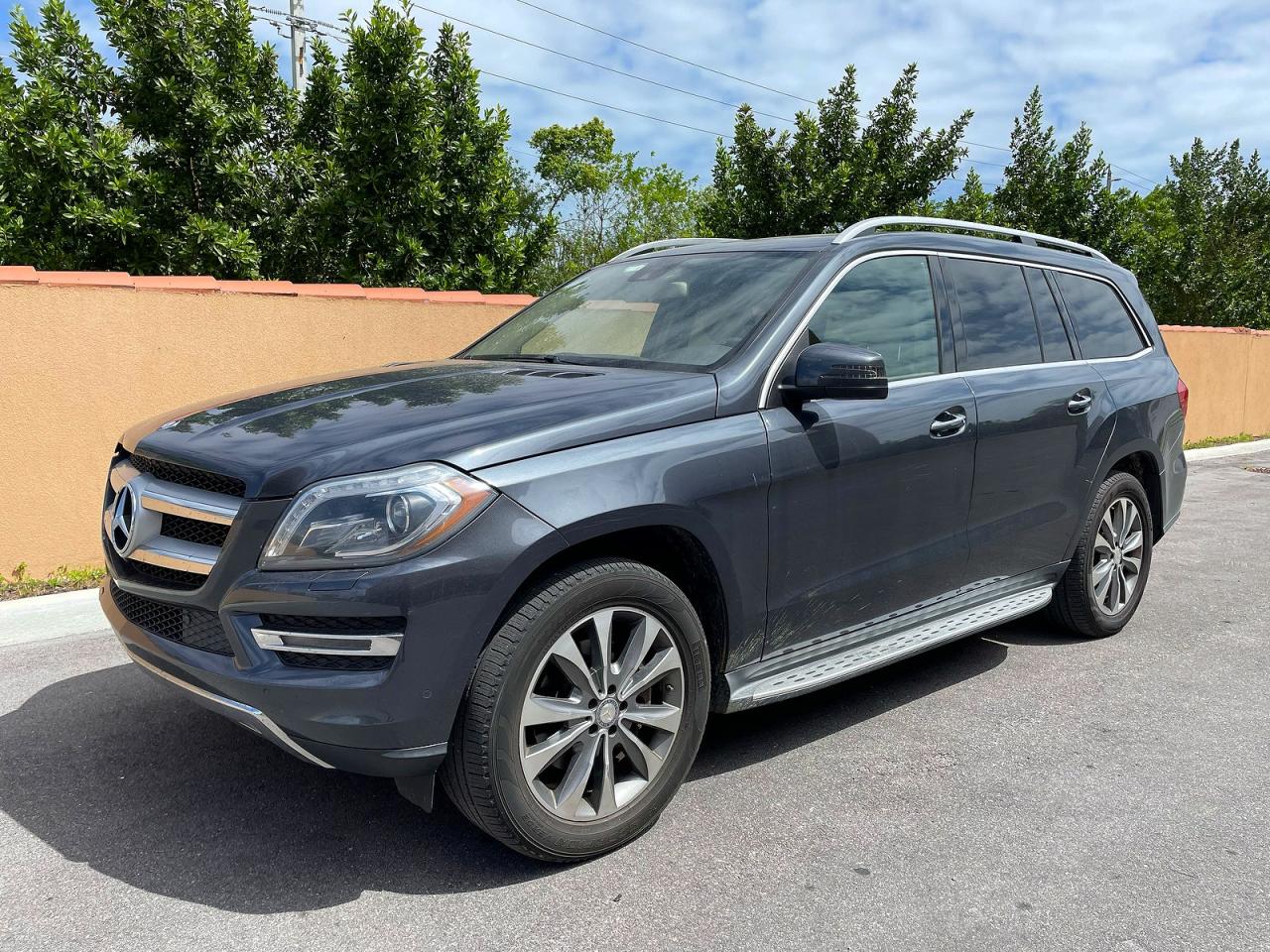 2015 MERCEDES-BENZ GL 450 4MA
