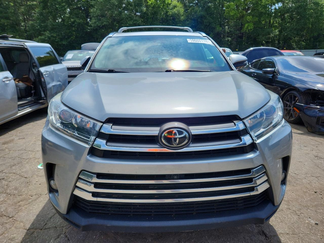 2018 TOYOTA HIGHLANDER