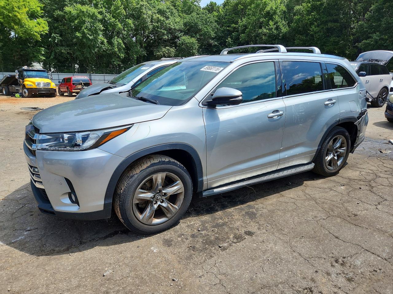 2018 TOYOTA HIGHLANDER