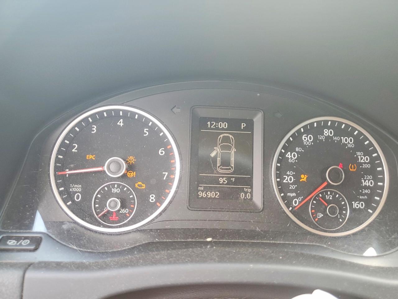 2016 VOLKSWAGEN TIGUAN