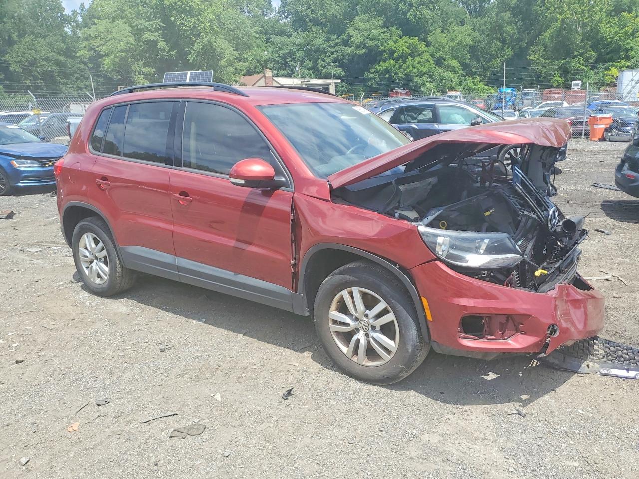 2016 VOLKSWAGEN TIGUAN