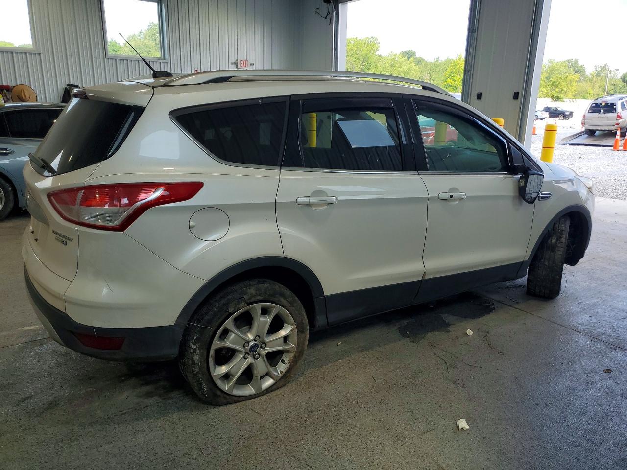 2016 FORD ESCAPE
