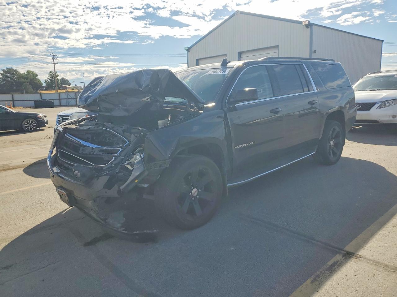 2016 GMC YUKON