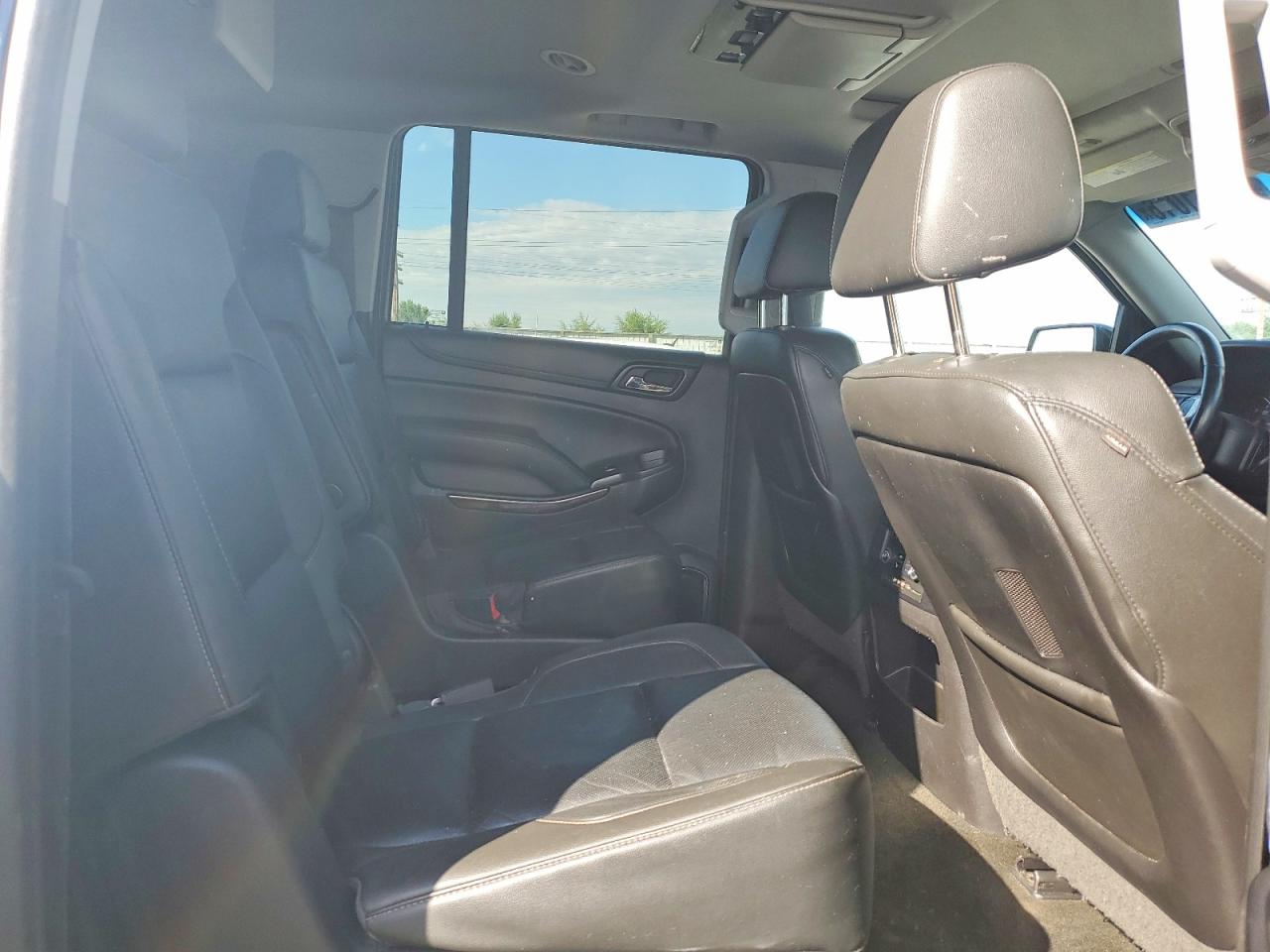 2016 GMC YUKON