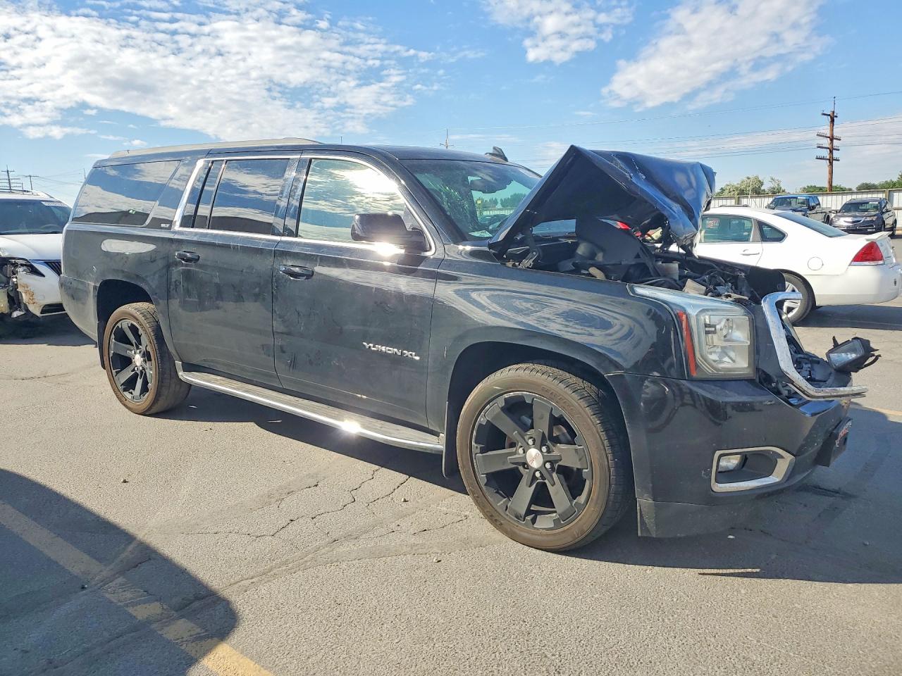 2016 GMC YUKON