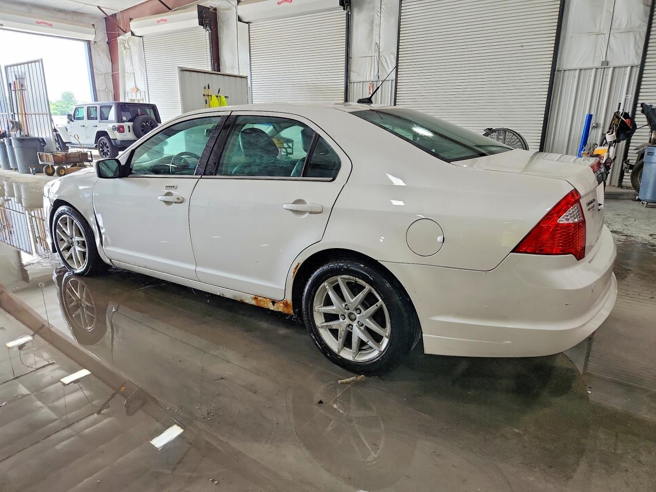2010 FORD FUSION