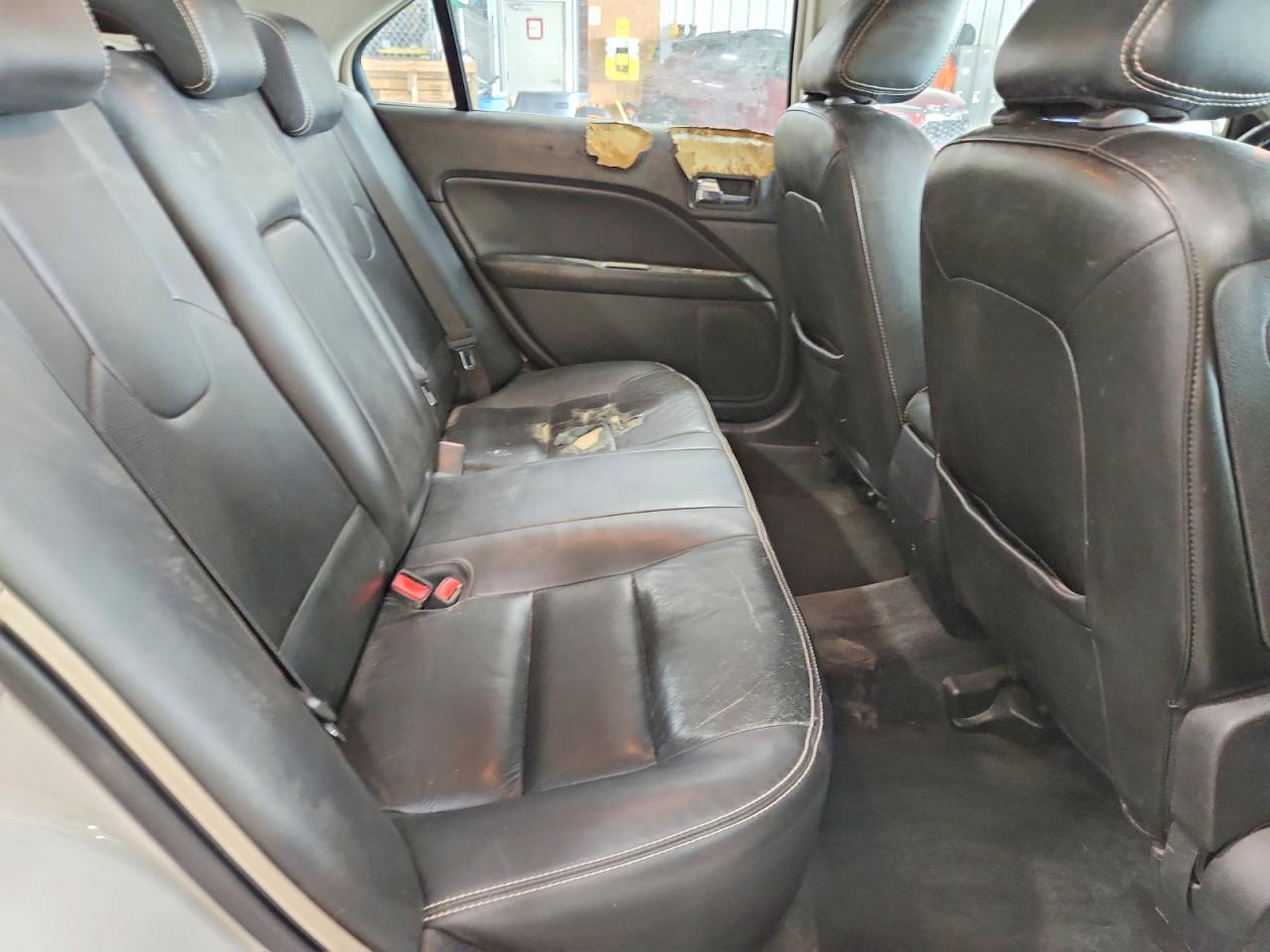2010 FORD FUSION
