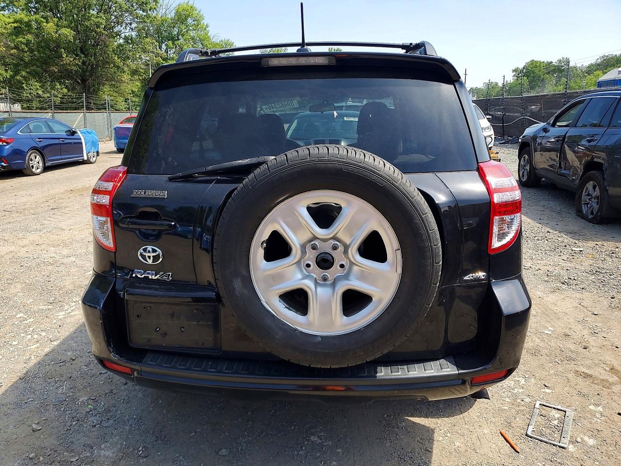 2011 TOYOTA RAV4