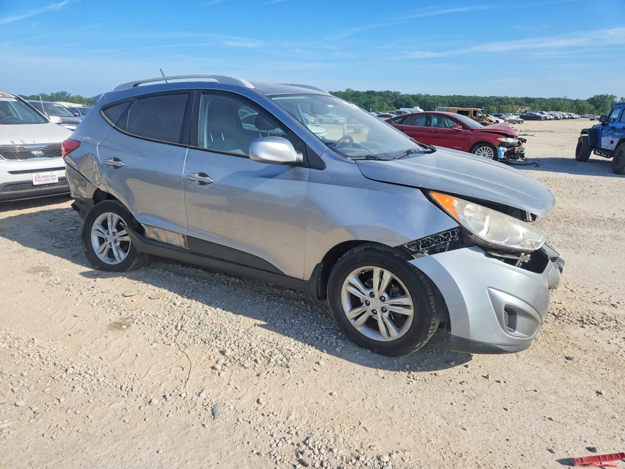 2011 HYUNDAI TUCSON
