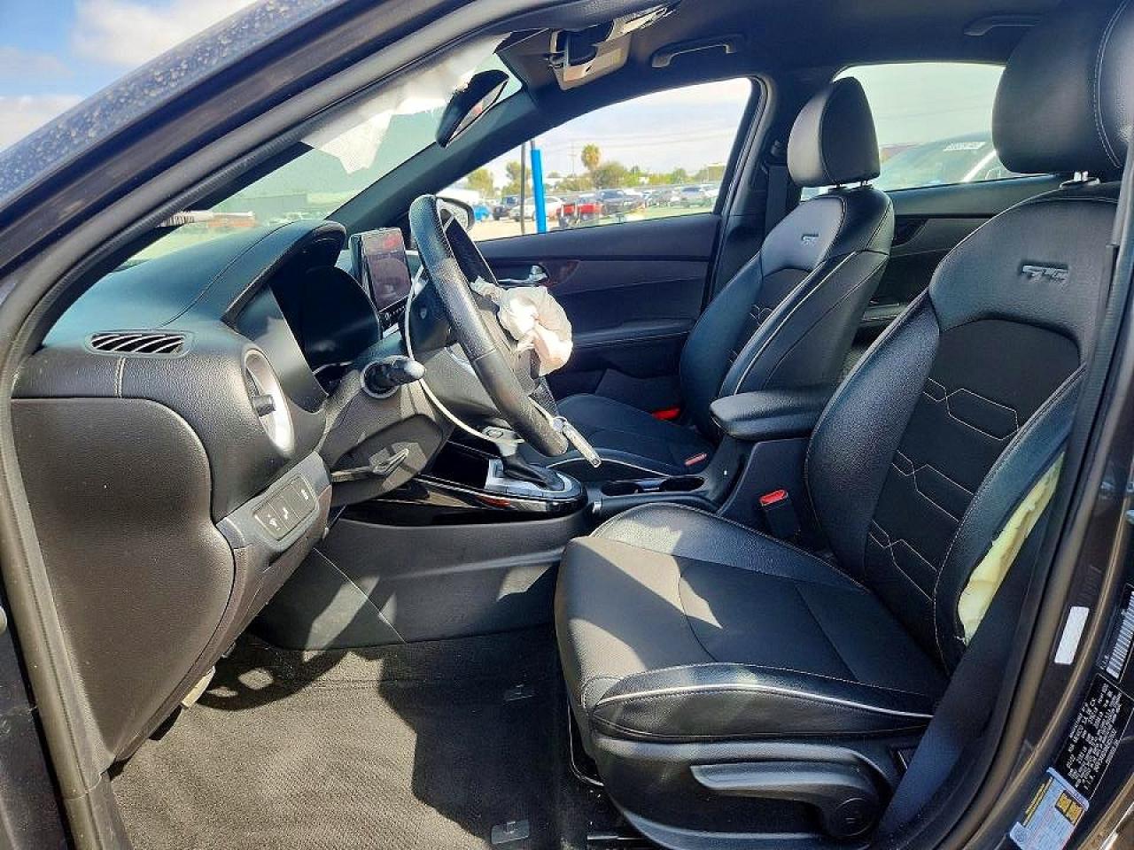 2022 KIA FORTE