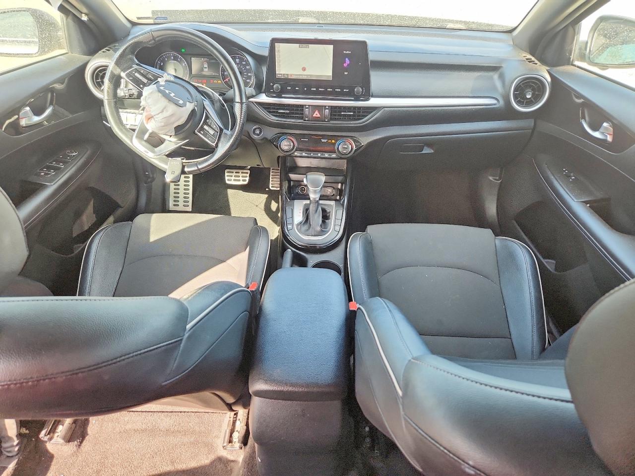 2022 KIA FORTE
