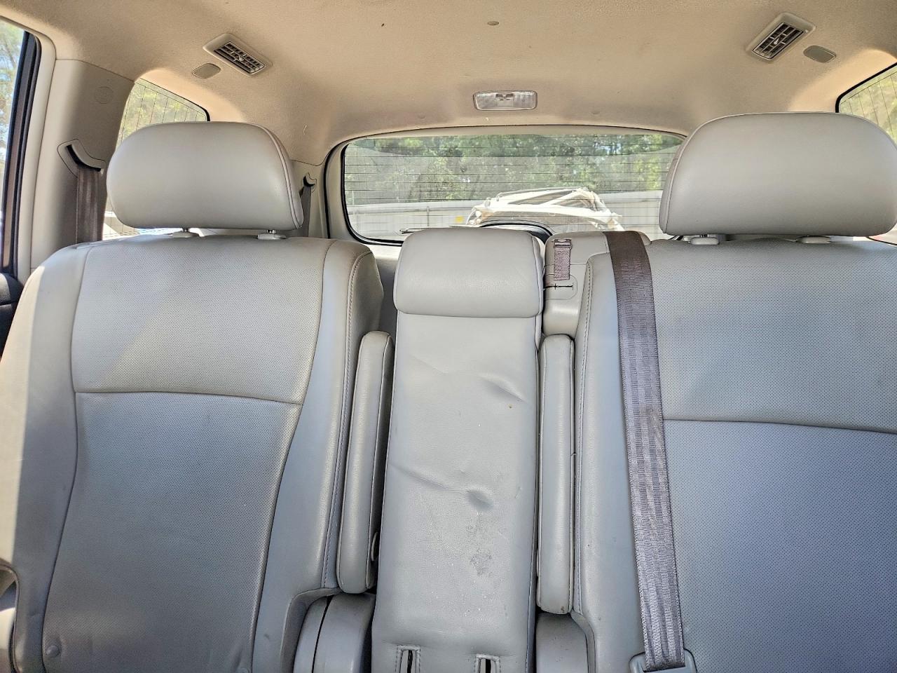 2013 TOYOTA HIGHLANDER