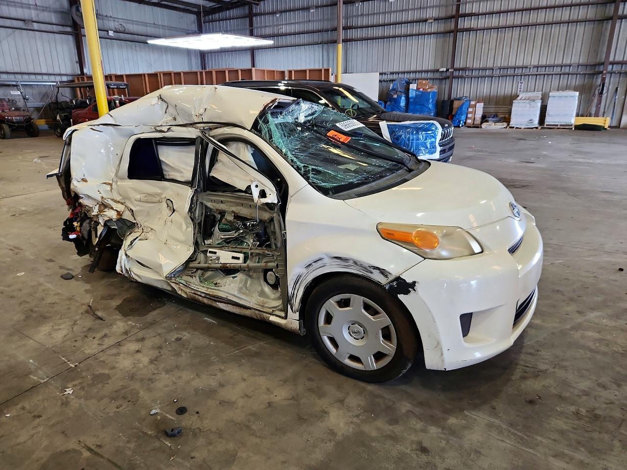 2010 SCION XD