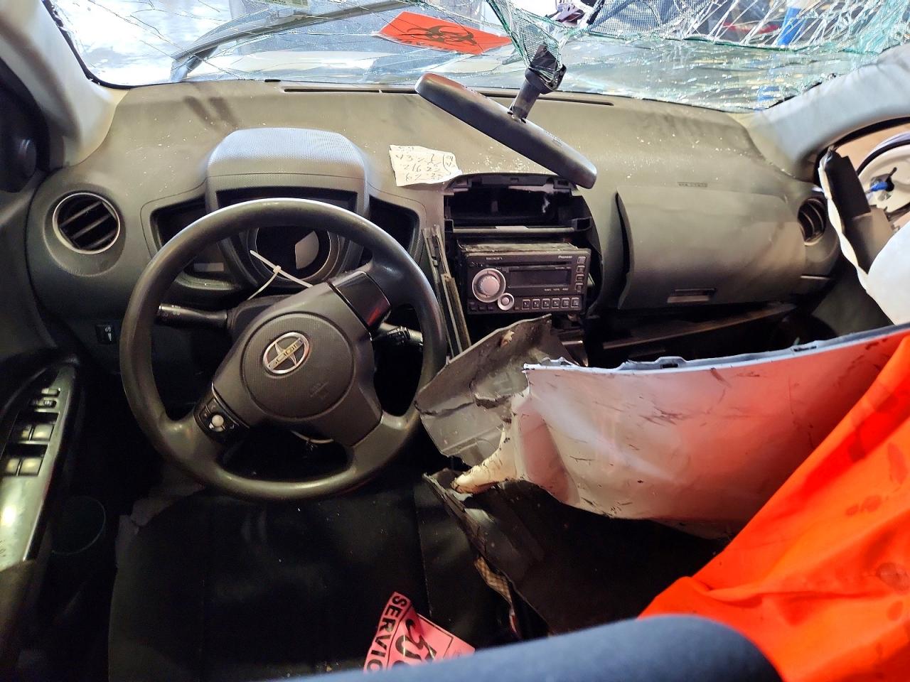 2010 SCION XD