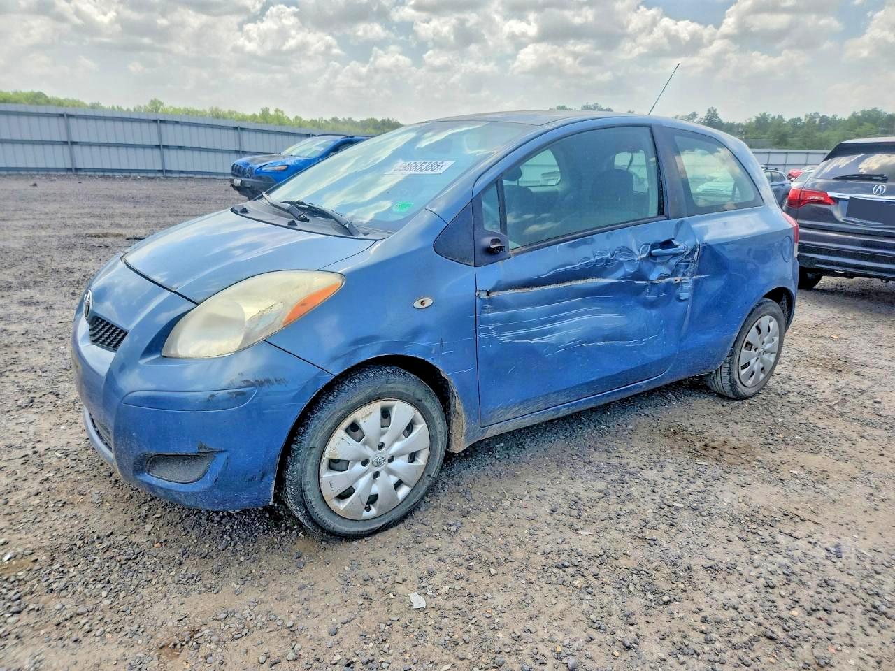 2010 TOYOTA YARIS