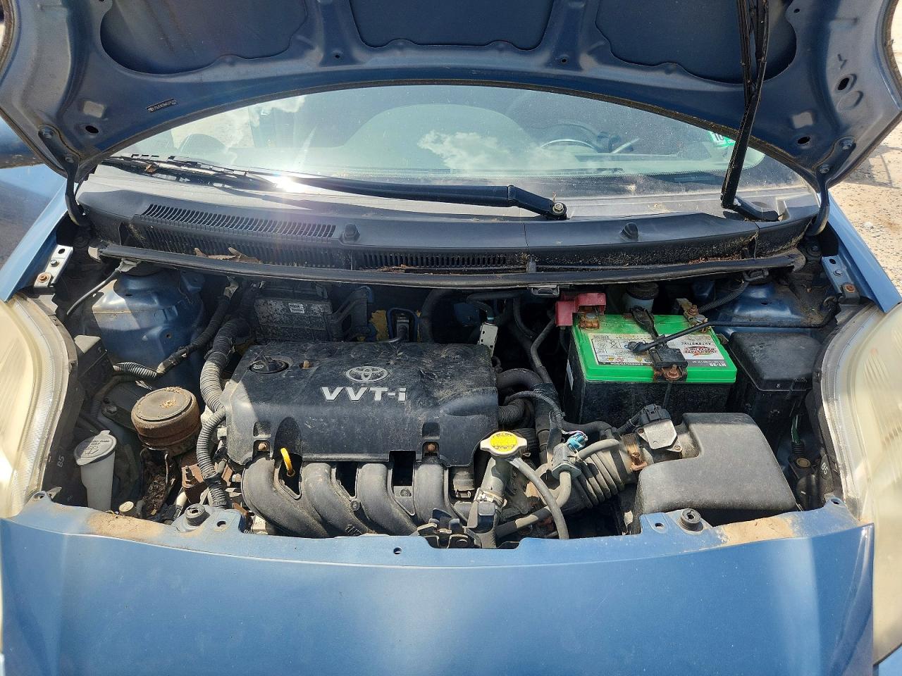 2010 TOYOTA YARIS