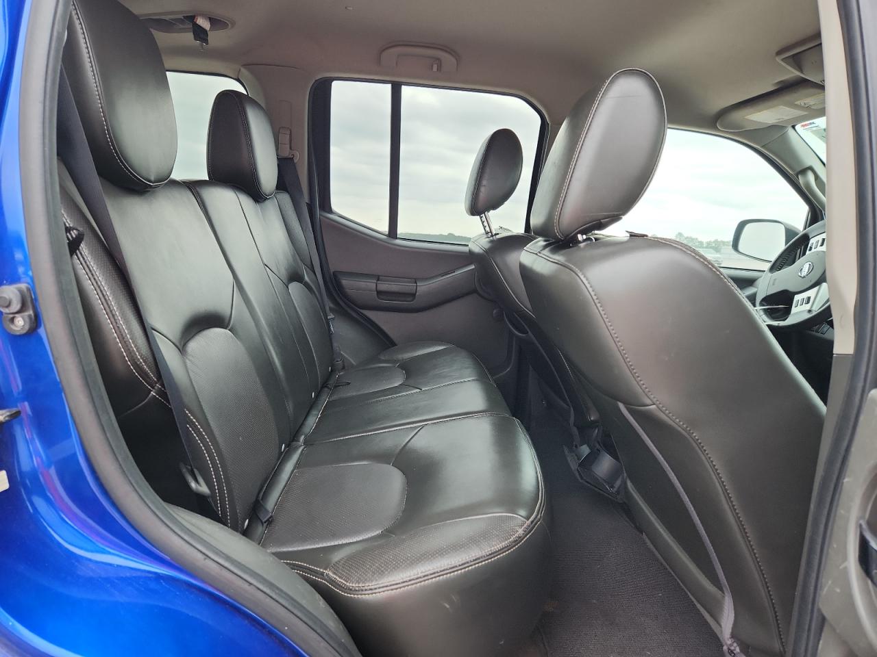 2015 NISSAN XTERRA