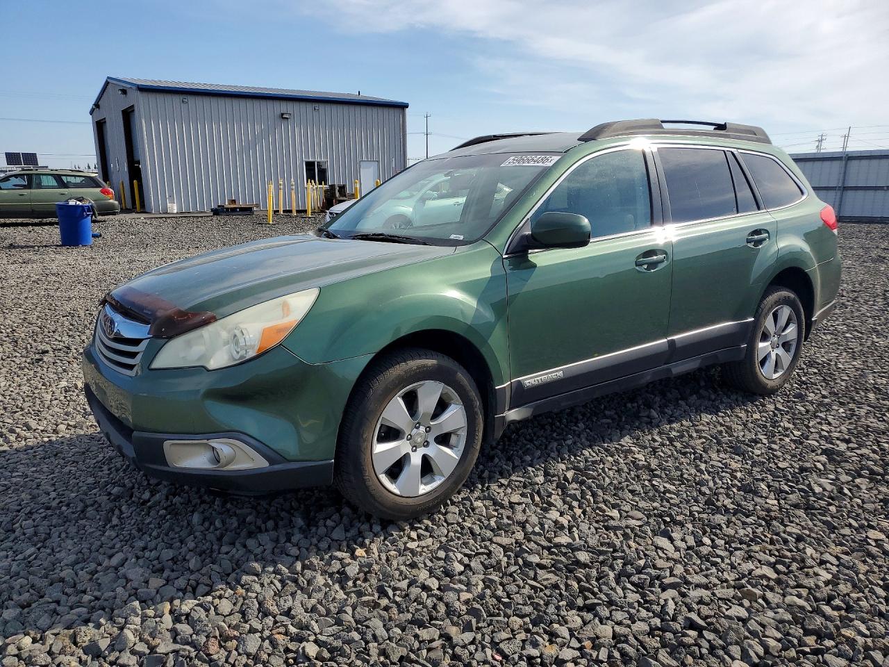 2011 SUBARU OUTBACK