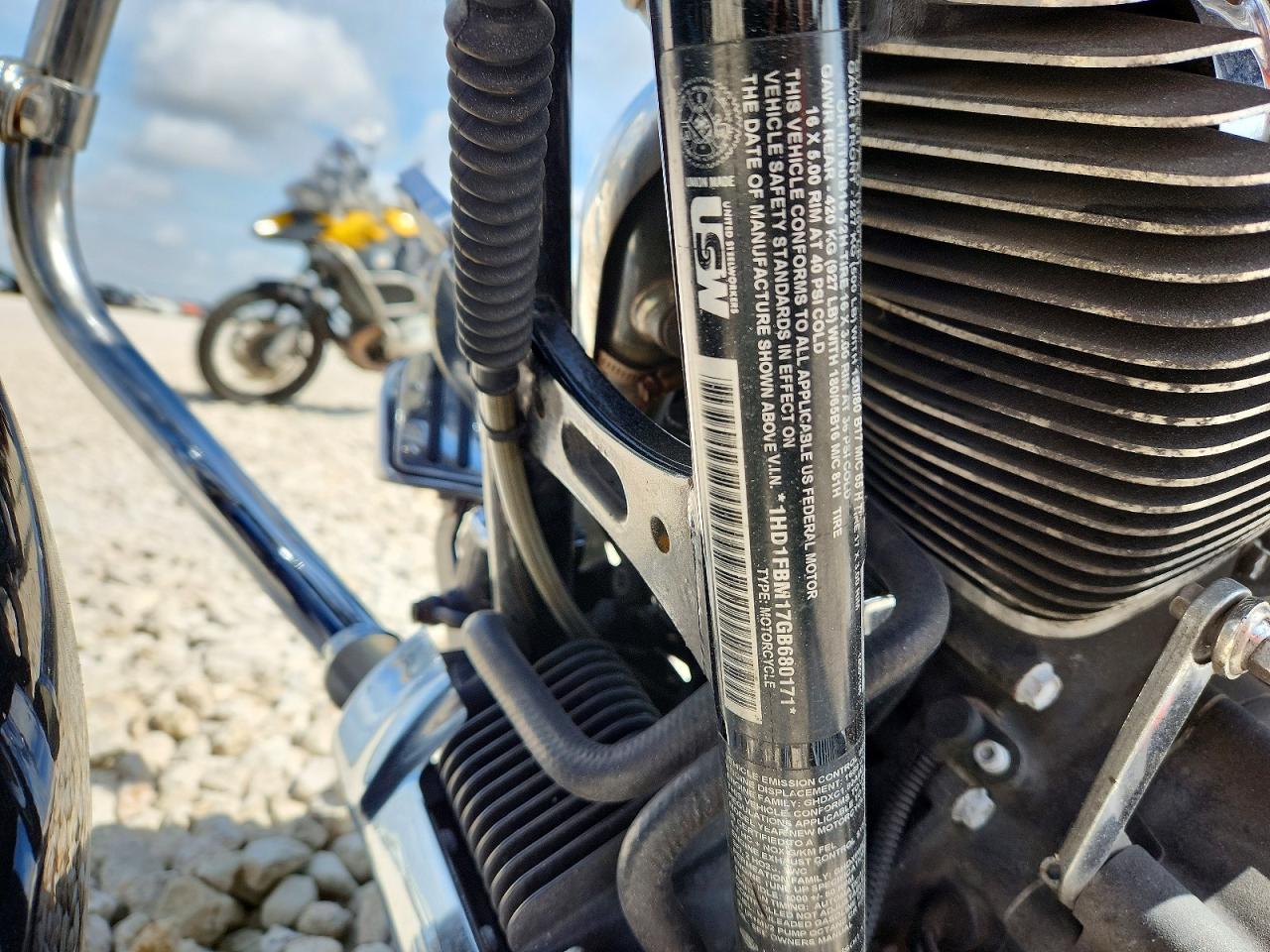 2016 HARLEY-DAVIDSON FL