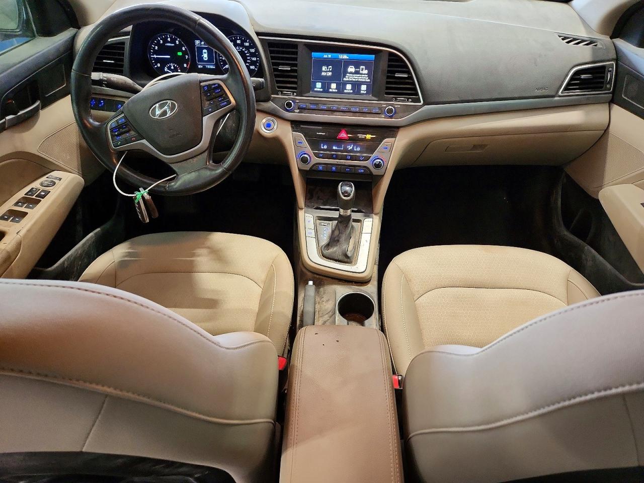 2017 HYUNDAI ELANTRA