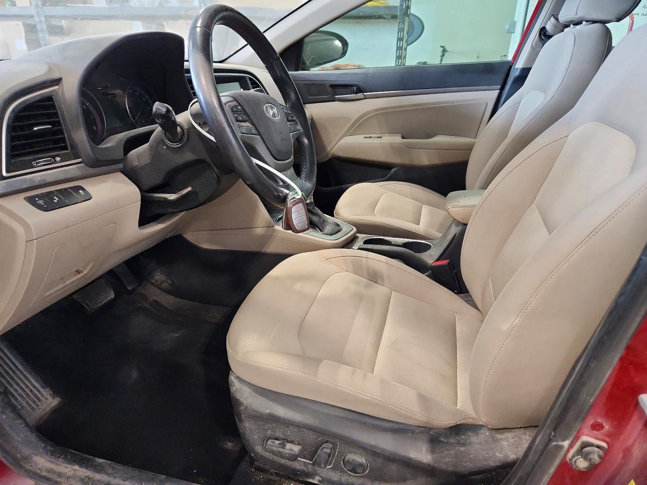 2017 HYUNDAI ELANTRA