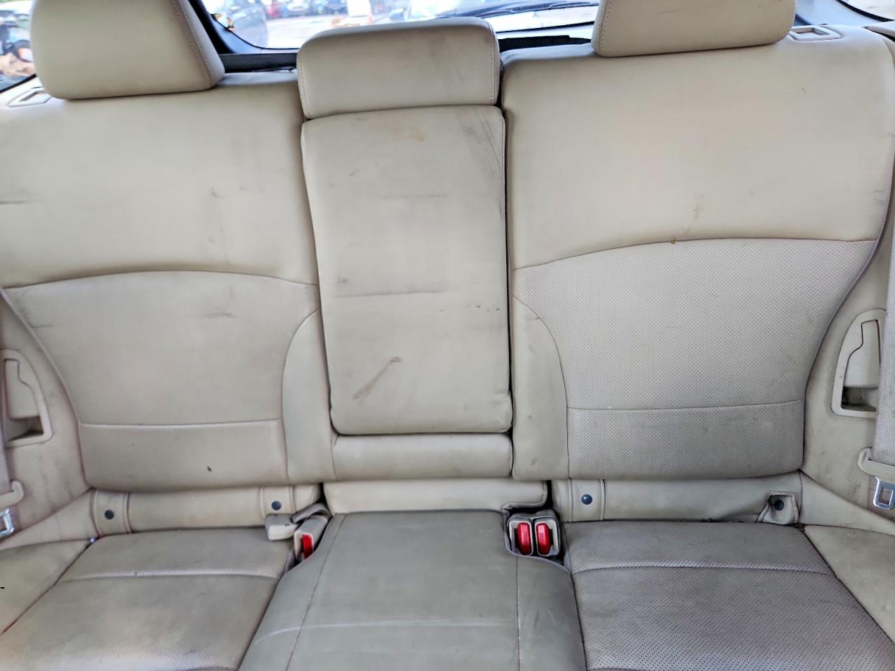 2015 SUBARU OUTBACK